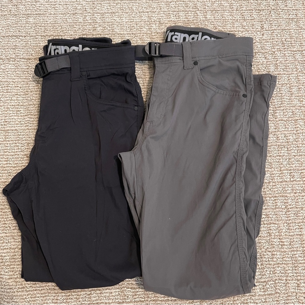 NEW Wrangler 32x32 ATG Black & Gray Pants (2)